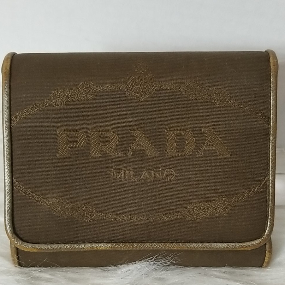 PRADA VINTAGE TRI- FOLD WALLET IN BROWN